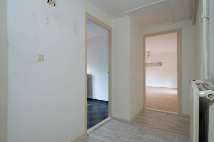 Photo 4 of Eikenderweg 70-A