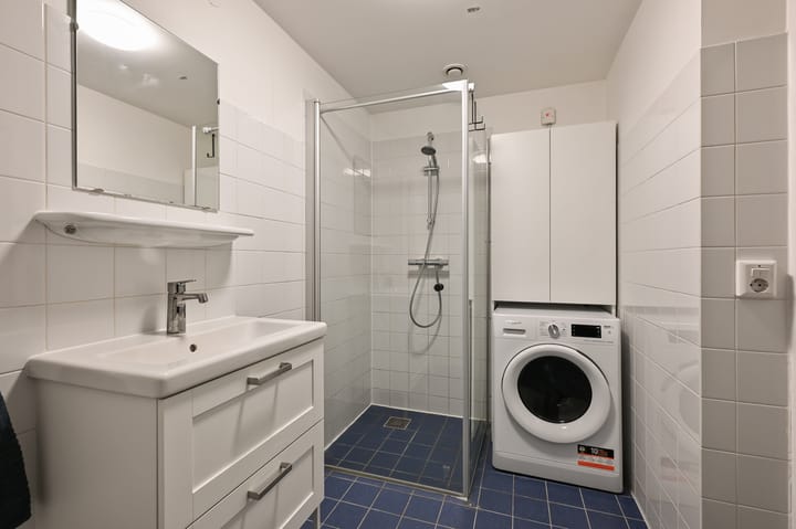 Photo 25 of Jan van Schaffelaarplantsoen 7-D