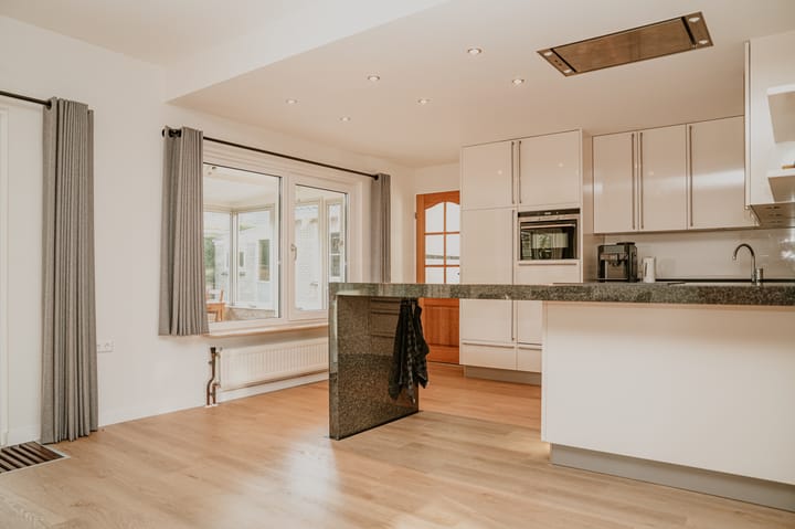 Photo 6 of Populierenstraat 13