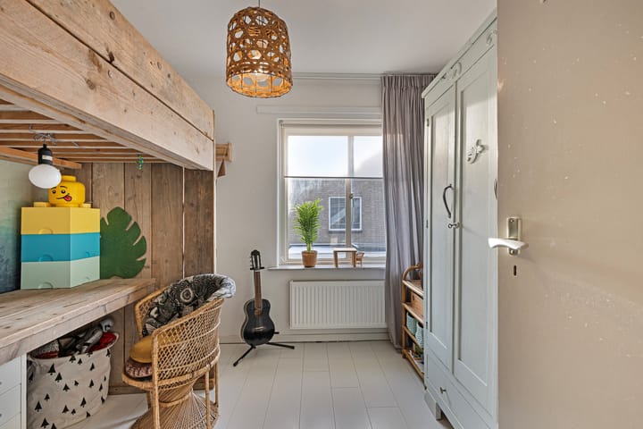 Foto 21 van Burgemeester Mensenstraat 9