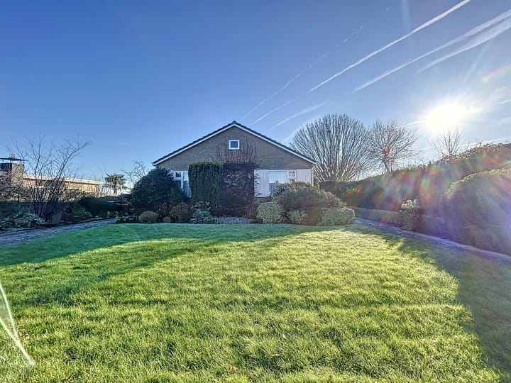 Photo 2 of Burgemeester J.C. Everaarslaan 27