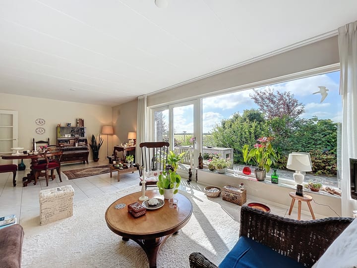 Photo 6 of Burgemeester J.C. Everaarslaan 27