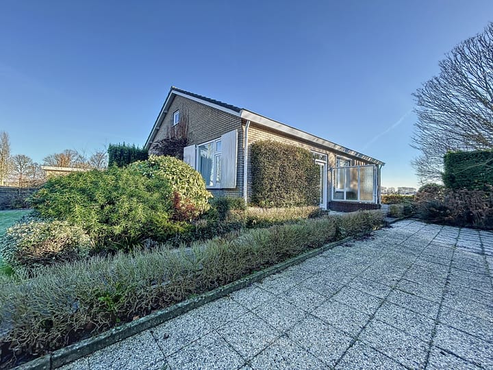 Photo 3 of Burgemeester J.C. Everaarslaan 27