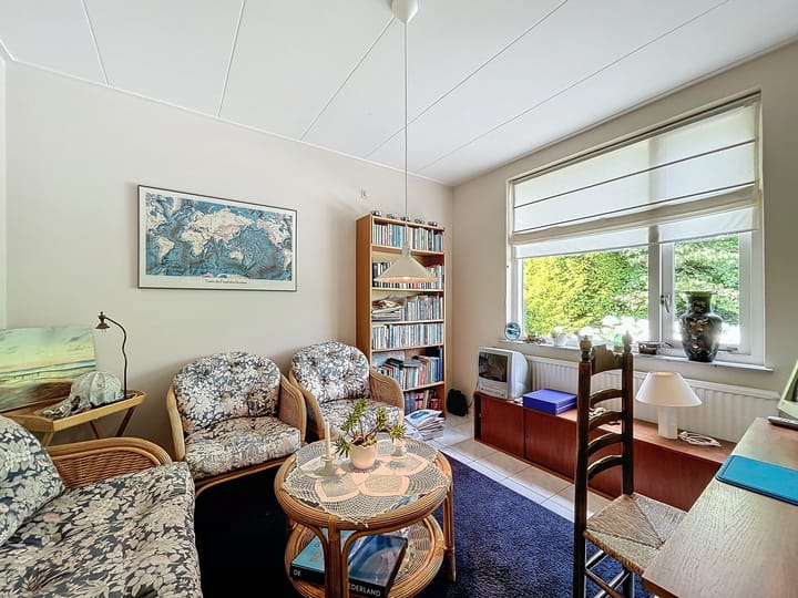 Photo 15 of Burgemeester J.C. Everaarslaan 27