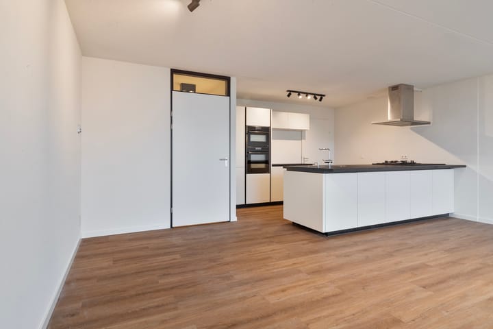 Foto 15 van Onderwijsboulevard 118