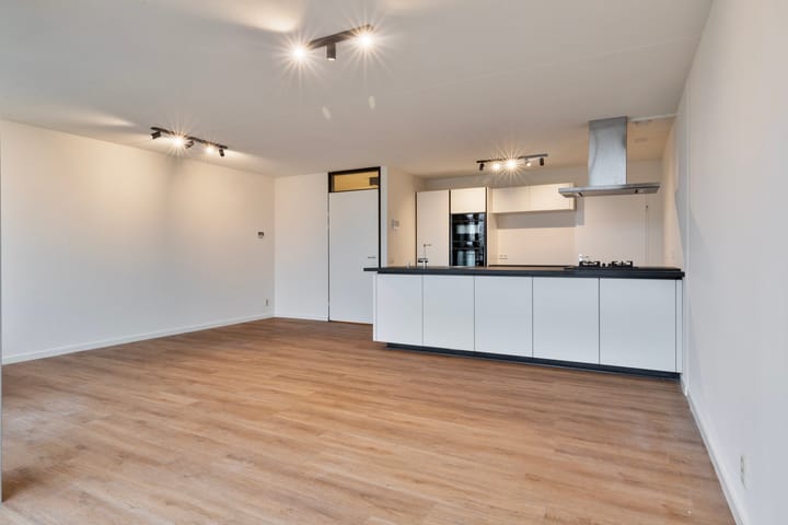 Foto 16 van Onderwijsboulevard 118