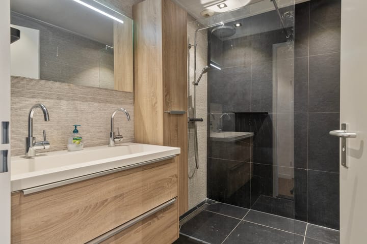 Foto 24 van Onderwijsboulevard 118