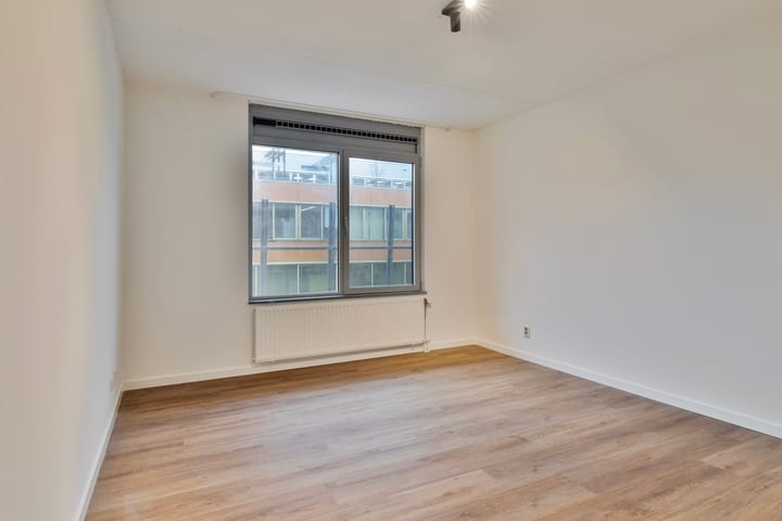 Foto 25 van Onderwijsboulevard 118