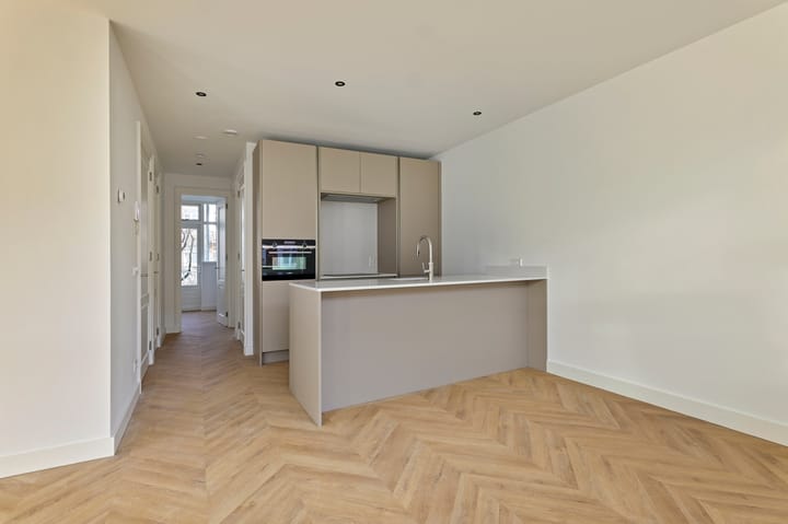 Foto 5 van Hudsonstraat 66-2