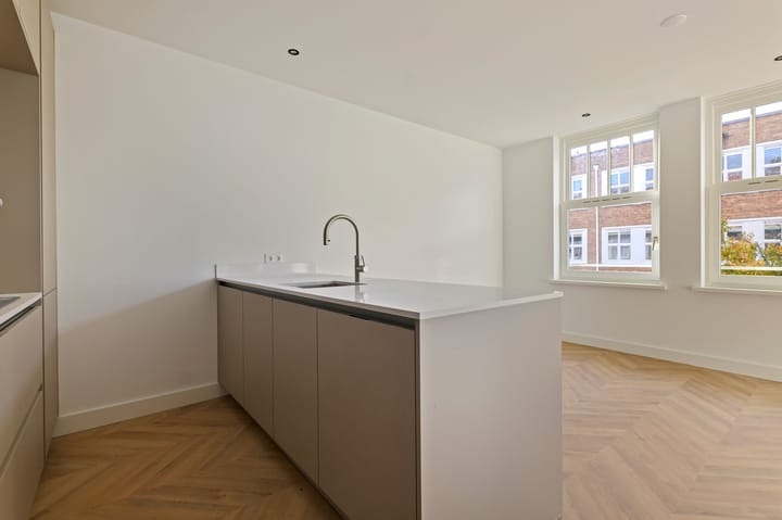 Foto 6 van Hudsonstraat 66-2