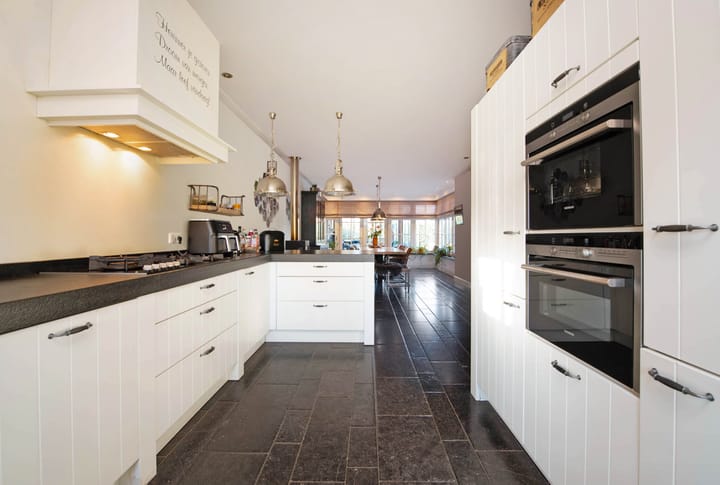 Foto 22 van Hoog en Wellerlaan 12