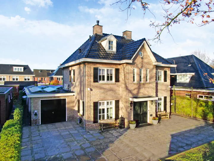 Foto 1 van Hoog en Wellerlaan 12