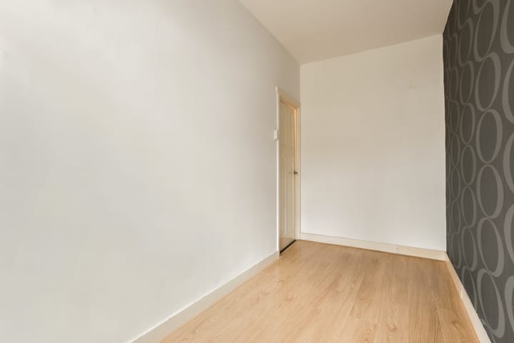 Foto 18 van Aalsmeerweg 34-2