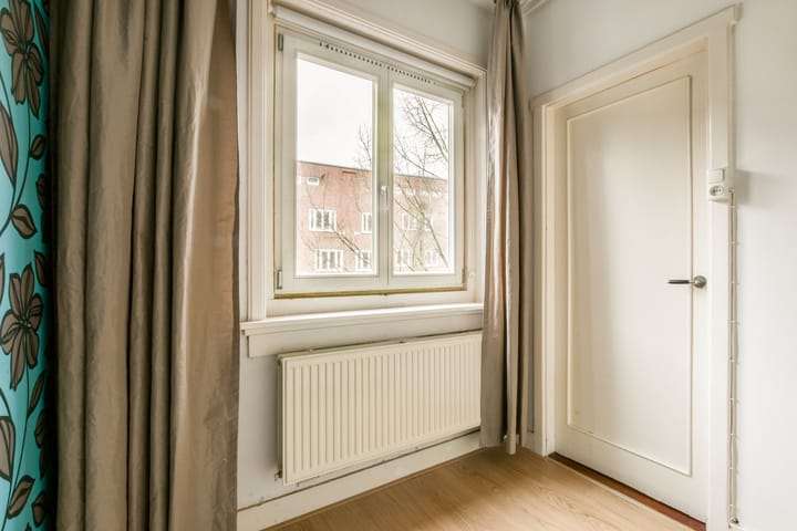 Foto 19 van Aalsmeerweg 34-2