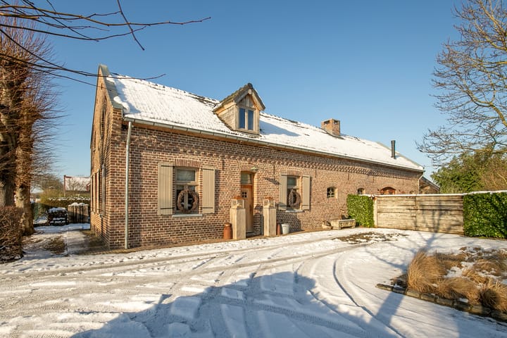 Foto 47 van Waldfeuchterbaan 33