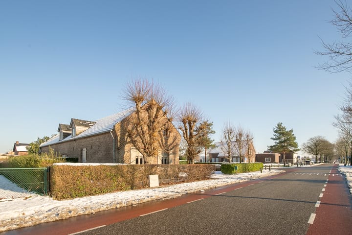 Foto 52 van Waldfeuchterbaan 33