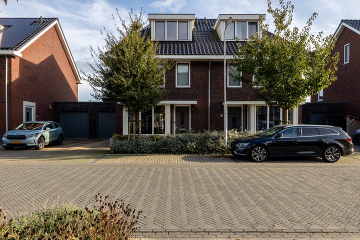 Foto 1 van Hooizolder 8