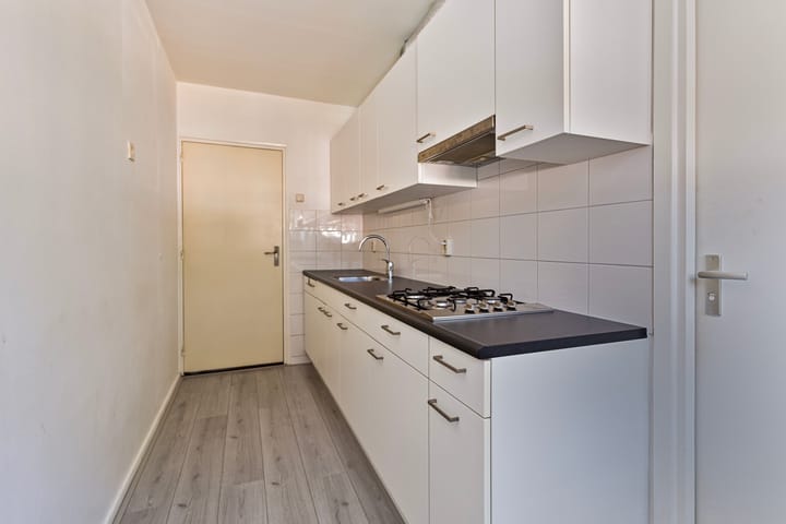 Foto 8 van Leliestraat 31