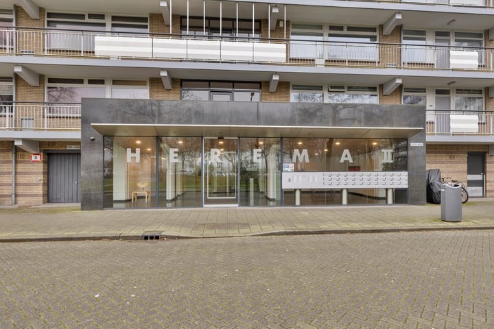 Photo 7 of Söderblomplaats 434