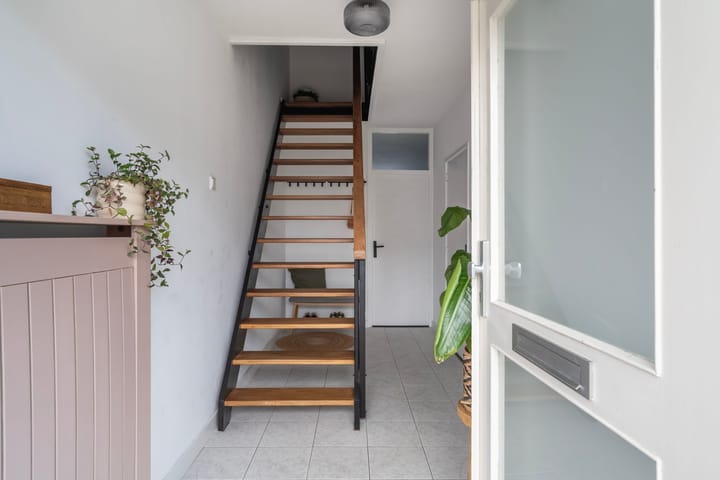 Foto 15 van Oudaenstraat 42