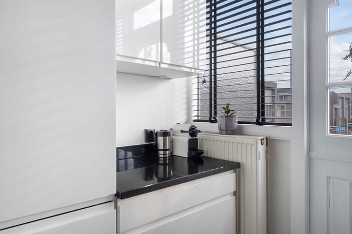 Foto 32 van Oudaenstraat 42