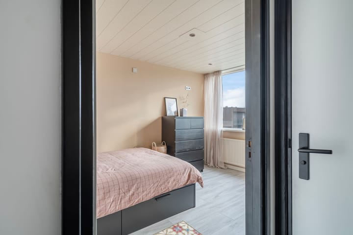 Foto 42 van Oudaenstraat 42