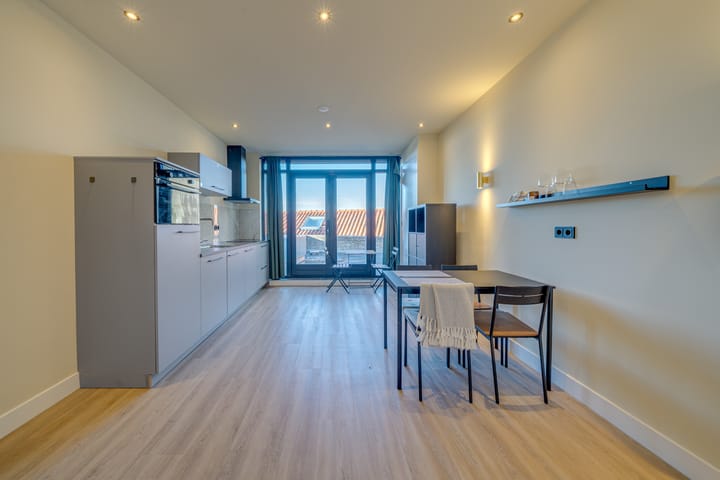 Photo 3 of Vijhestraat 15-A