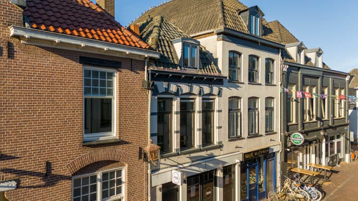 Photo 38 of Vijhestraat 15-A