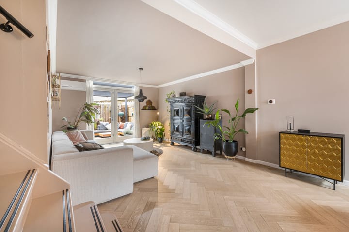 Foto 10 van Nobelstraat 91