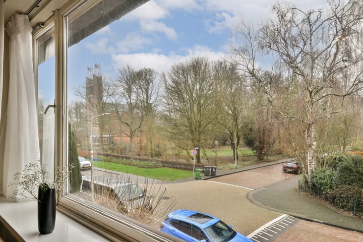 Foto 16 van Van der Veerelaan 47