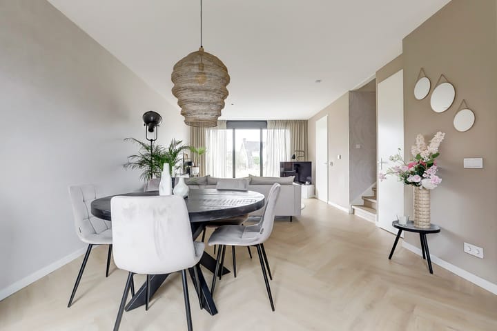 Foto 11 van John Denverlaan 57