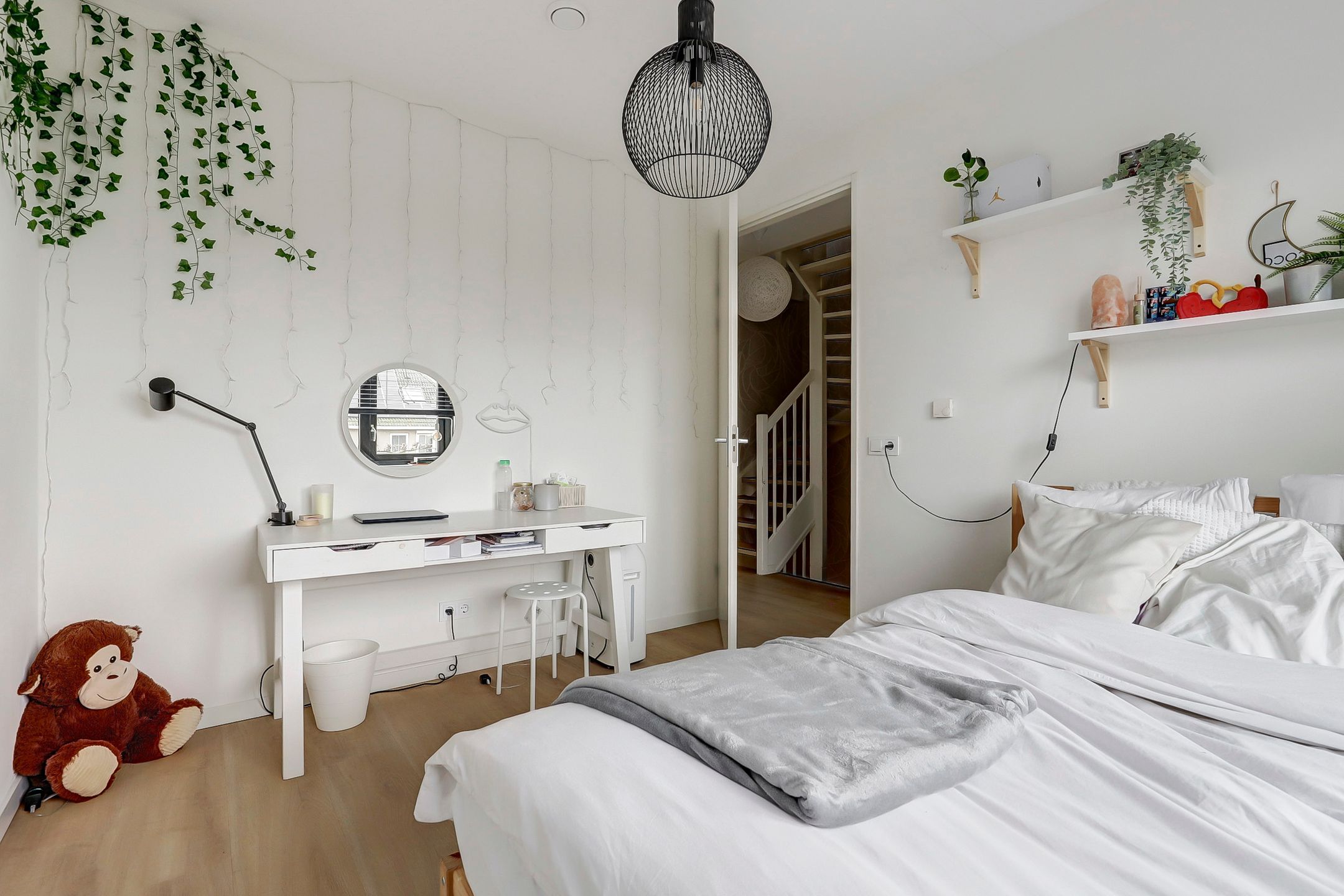 Foto 18 van John Denverlaan 57