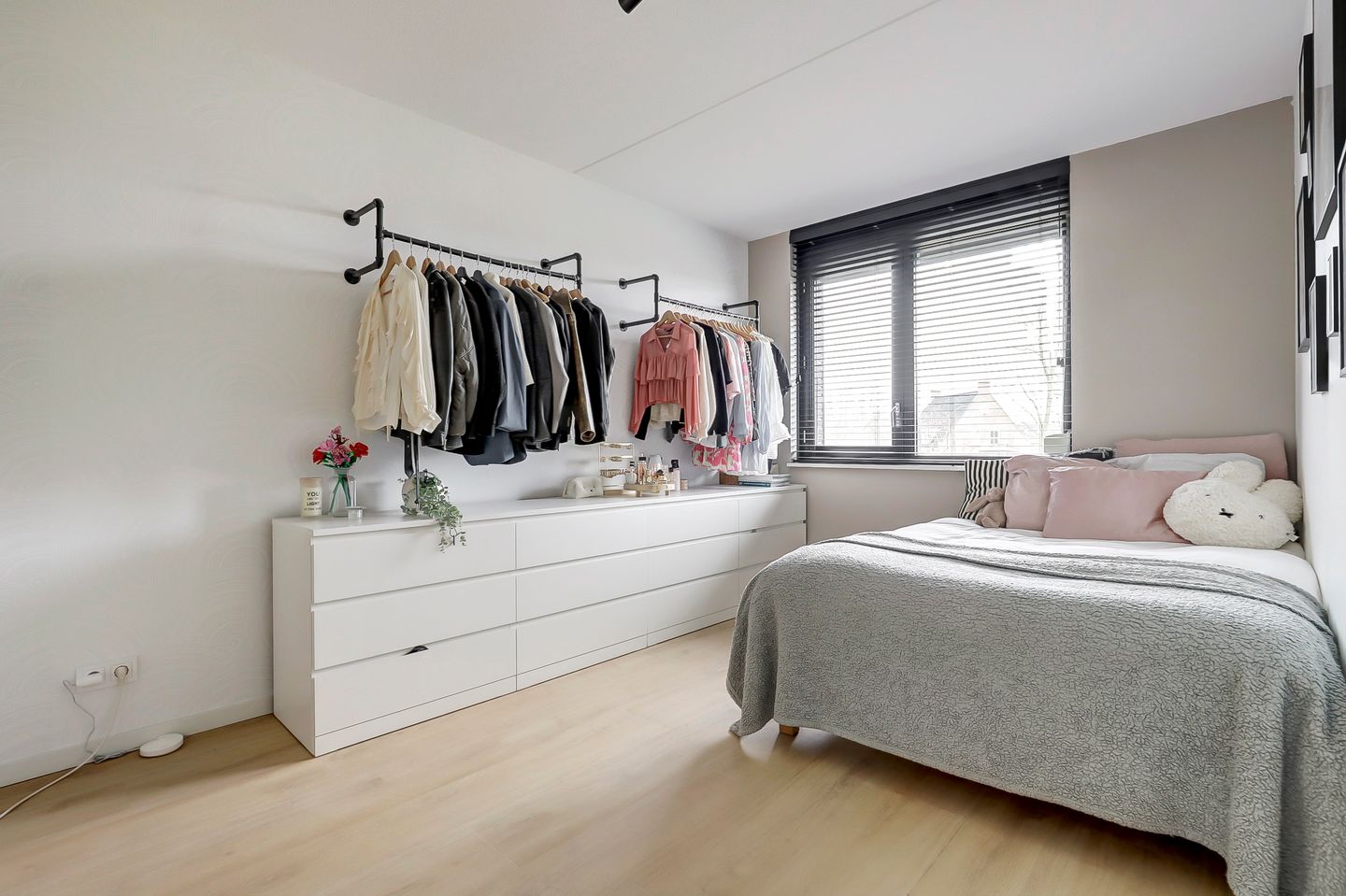 Foto 20 van John Denverlaan 57