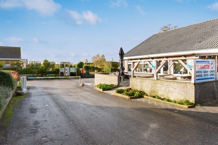 Photo 36 of Onderdijk 245-94