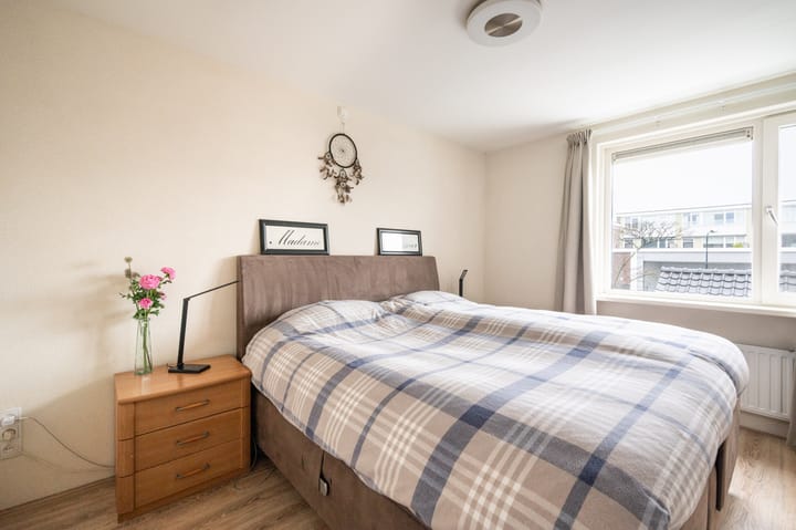 Foto 17 van Lorentzstraat 11