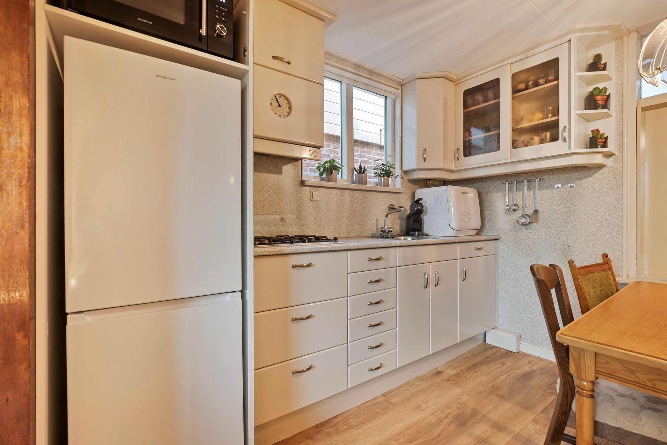 Photo 15 of Stationsweg 10