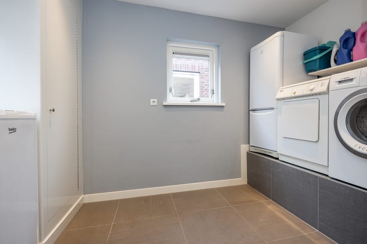 Foto 19 van Bernhardstraat 5