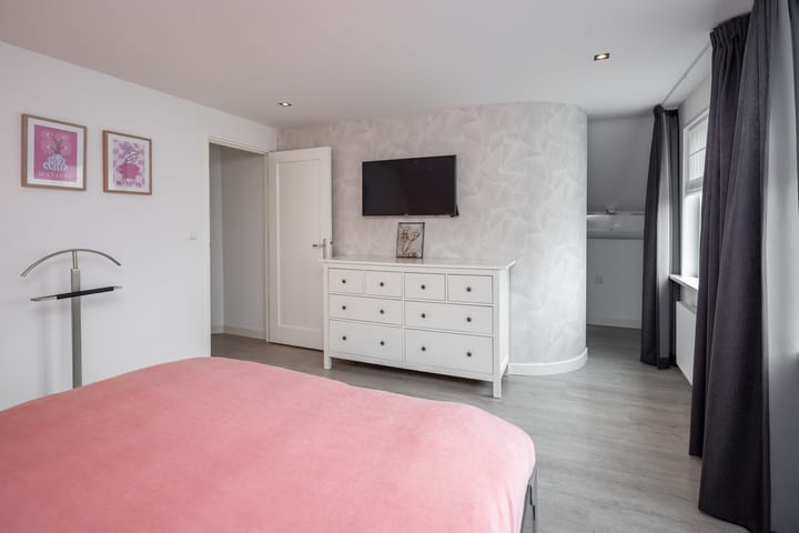 Foto 20 van Bernhardstraat 5