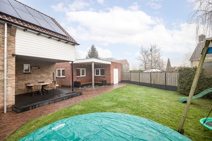 Foto 33 van Bernhardstraat 5