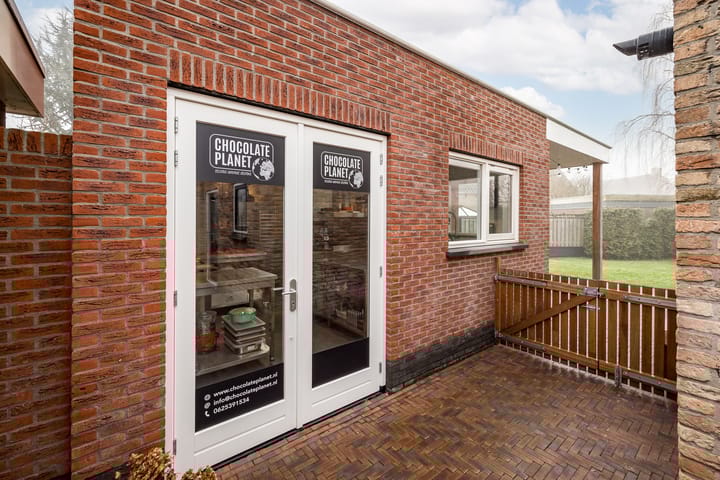 Foto 36 van Bernhardstraat 5