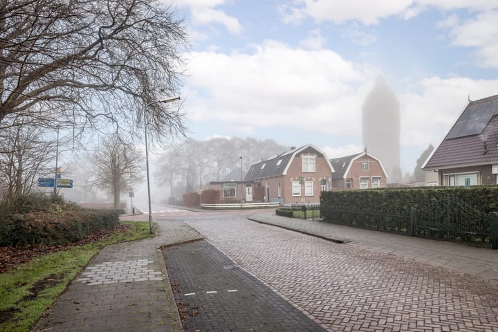 Foto 42 van Bernhardstraat 5