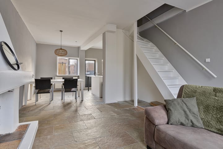 Foto 3 van Spoorstraat 26