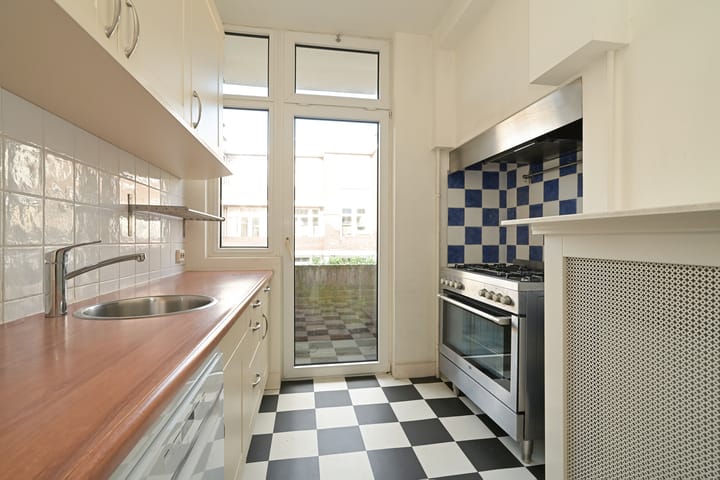 Foto 20 van Van Neckstraat 20