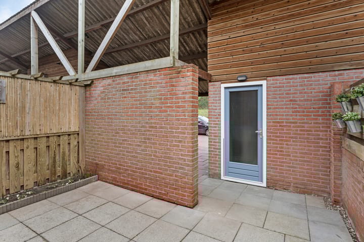 Photo 3 of Zuid-Oosterstraat 3