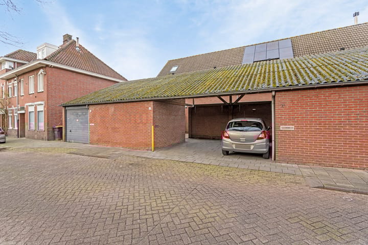 Photo 4 of Zuid-Oosterstraat 3