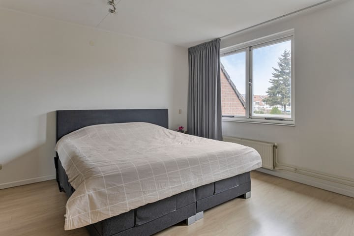 Photo 15 of Zuid-Oosterstraat 3