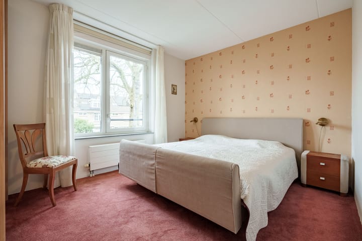 Foto 12 van Montaubanstraat 151