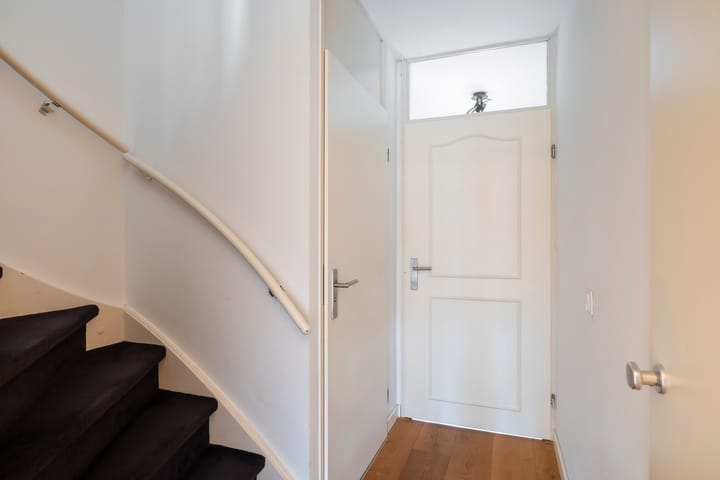 Photo 8 of Teenschillerlaan 8