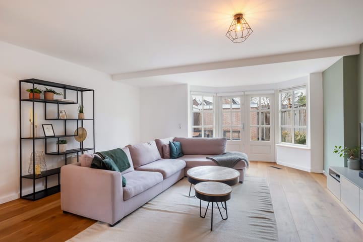 Photo 10 of Teenschillerlaan 8