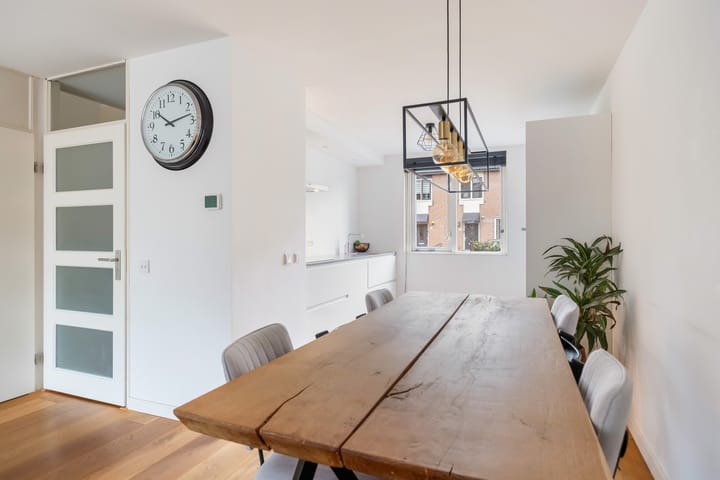 Photo 13 of Teenschillerlaan 8